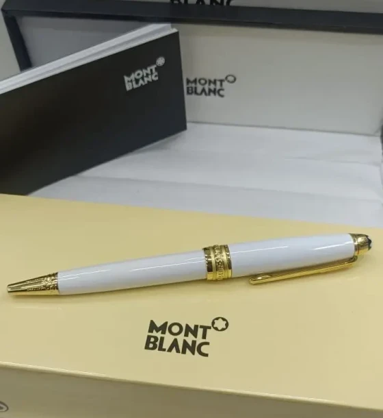 Mont Blanc Meisterstuck  Ball Pen - 2 first copy