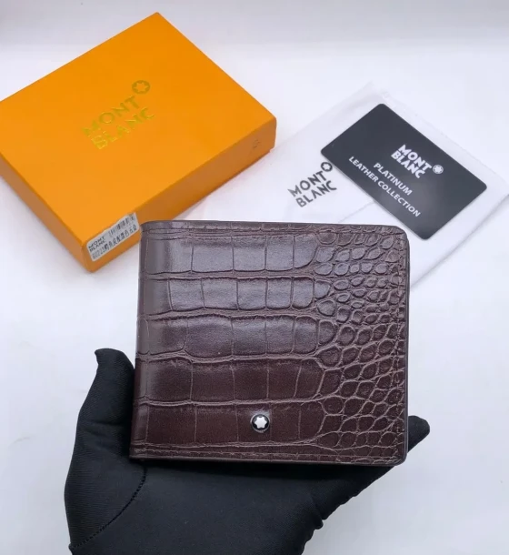 Dior Premium Quality Wallet - 2 first copy