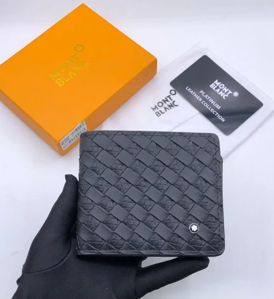 Dior Premium Quality Wallet - 7 first copy