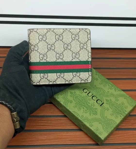 Gucci Wallet - 2 first copy