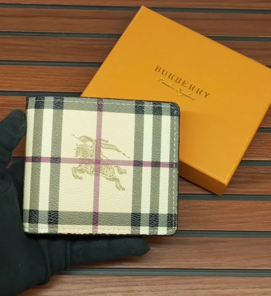 Burberry Wallet - 2 first copy