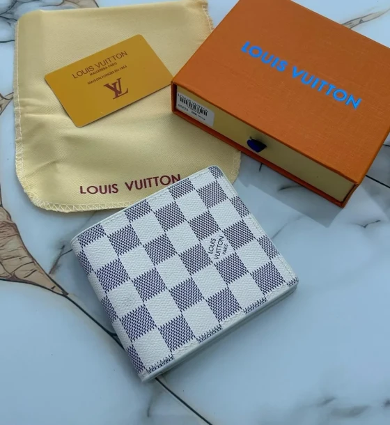 Louis Vuitton Mens Wallet - 7 first copy