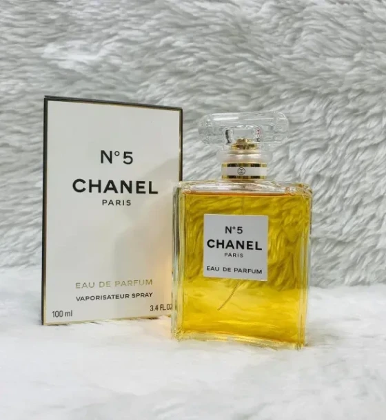 Chanel N°5 Perfume first copy