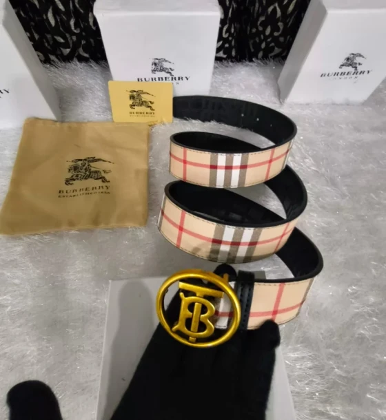 Burberry Belt first copy