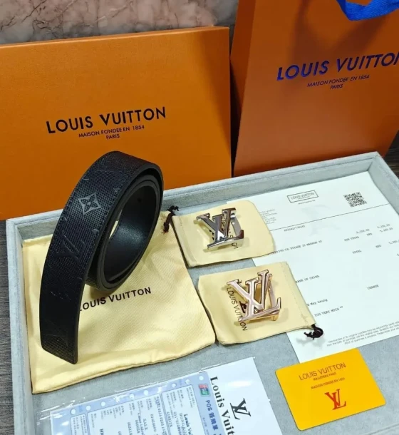 Louis Vuitton Two Buckle Combo Reversible Belt first copy