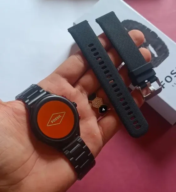 FOSSIL Gen 6E Aur Ginti Nsmartwatch first copy