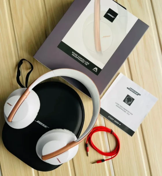 BOSE 700 Headphones - Style 2 first copy