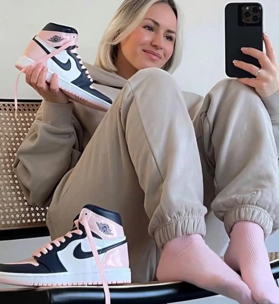 Jordan AJ LONG HIGH BUBBLE GUM GIRLS SHOES first copy