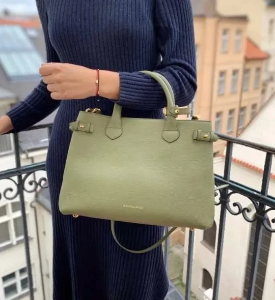 Burberry Prorsum Banner Bag first copy