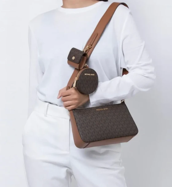Louis Vuitton Pochette Bag first copy
