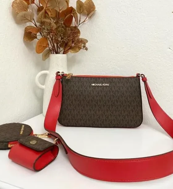Louis Vuitton Pochette Bag first copy