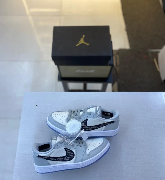 Jordan Dior Low Ankle In Stock first copy
