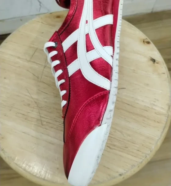 Onitsuka Tiger Tiger Metallic Shoes first copy