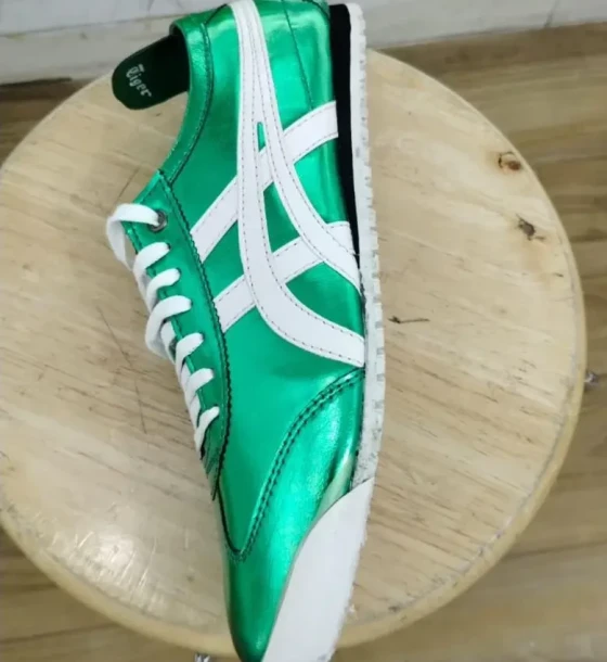 Onitsuka Tiger Tiger Metallic Shoes first copy