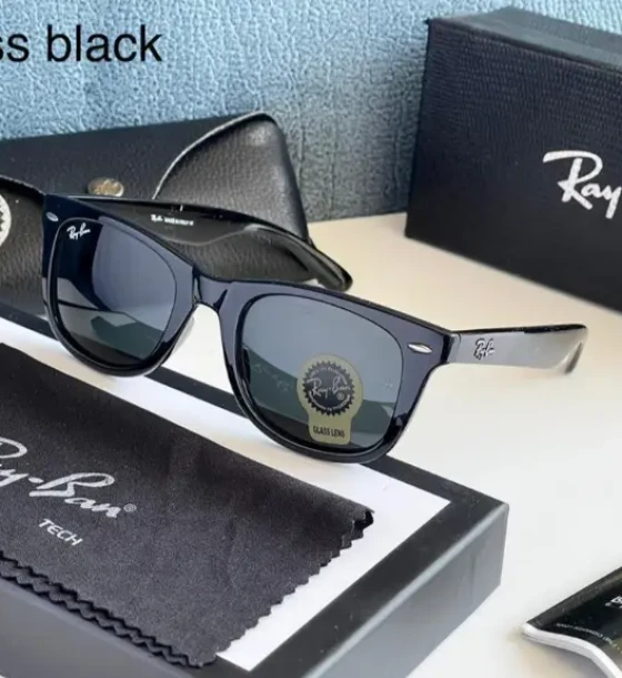 Wayfarer Sunglasses first copy