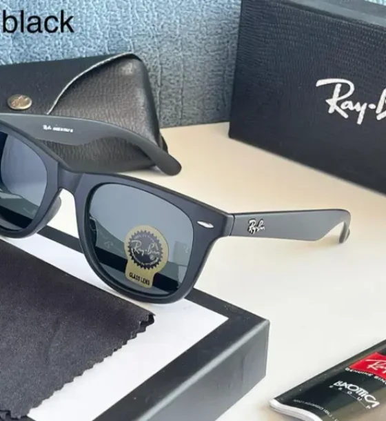 Wayfarer Sunglasses first copy