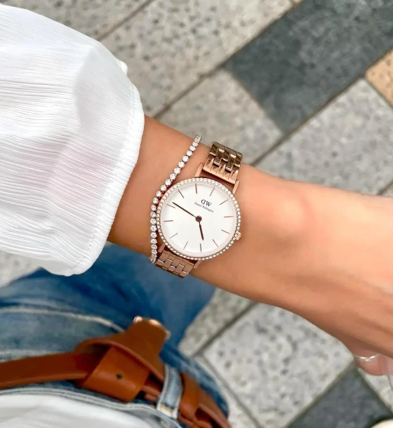 DW PETITE LUMINE BEZEL 5-LINK MELROSE & SILVER first copy