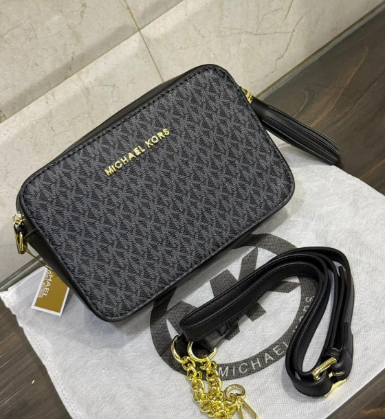 Michael Kors JET SET CHARM CROSSBODY first copy