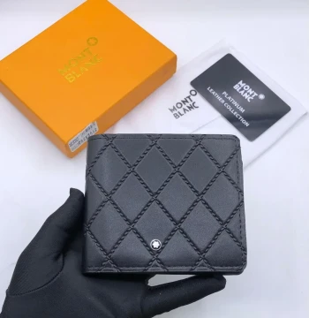 Dior Premium Quality Wallet - 3 first copy