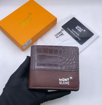 Dior Premium Quality Wallet - 8 first copy