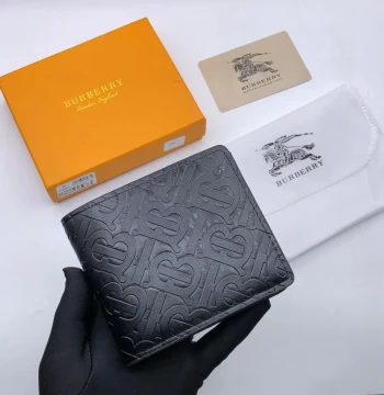 Burberry Premium Quality Wallet first copy