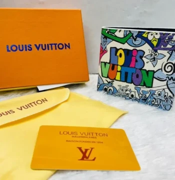 Louis Vuitton Wallet first copy