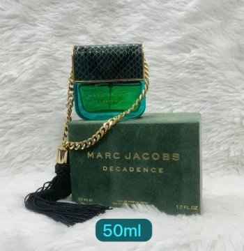 Moschino Decadence Perfume first copy