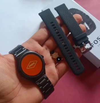 FOSSIL Gen 6E Aur Ginti Nsmartwatch - Style 3 first copy