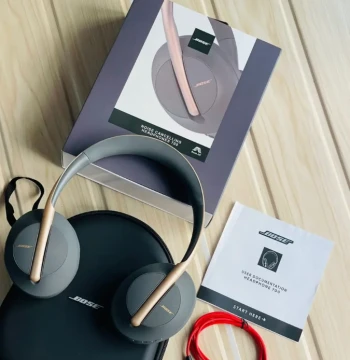 BOSE 700 Headphones - Style 3 first copy