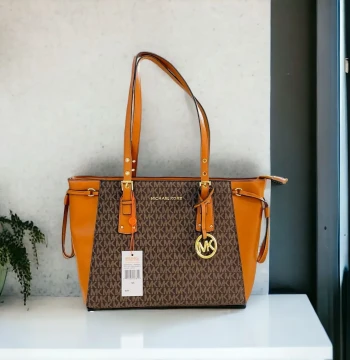 Michael Kors Voyager Brown Monogram Tote Bag first copy