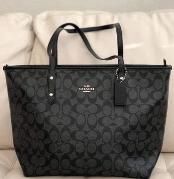 Coach Black City Tote Bag (With Box) first copy