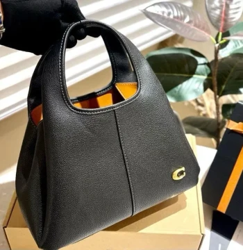 Coach Lana (black) Color Shoulder Bag (With Box) first copy