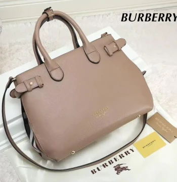 Burberry Prorsum Banner Bag first copy