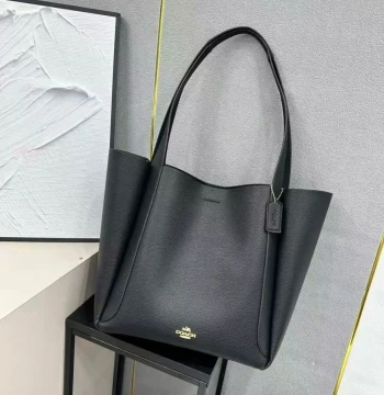 Coach Hadley Tote Bag first copy