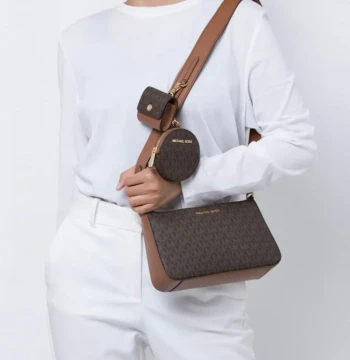 Louis Vuitton Pochette Bag first copy