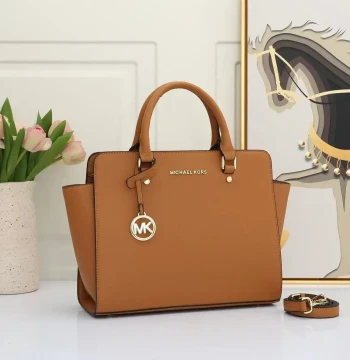 Michael Kors Selma Bag first copy