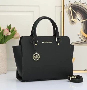 Michael Kors Selma Bag first copy