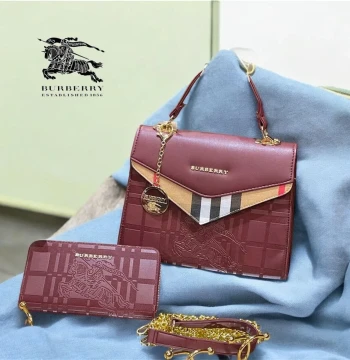 Burberry Sling Bag With Pouch first copy