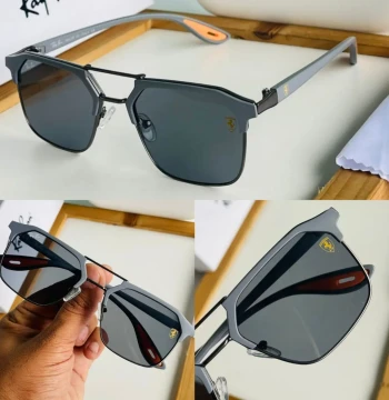 Wayfarer Sunglasses first copy