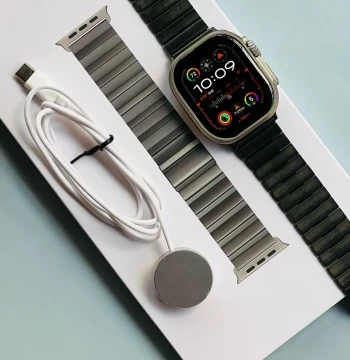 Apple Watch Ultra 2 Edition first copy