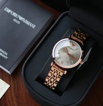 Armani Diamonds Zoom Face Womens Watch first copy