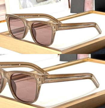 Prada PR02D Wayfarer sunglasses first copy